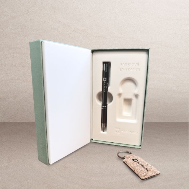 Coffret avec écrin en cellulose moulée